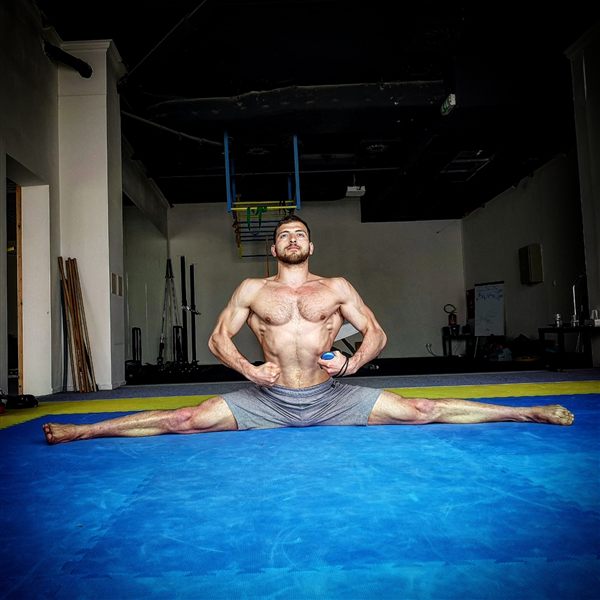 Middle split